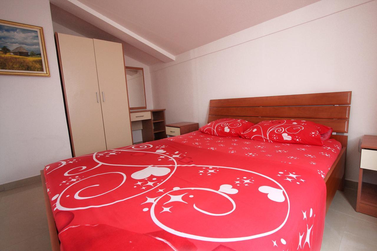 Apartmani Irena Petrovac Zewnętrze zdjęcie