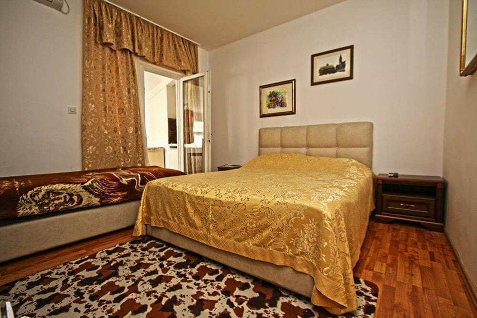 Apartmani Irena Petrovac Zewnętrze zdjęcie